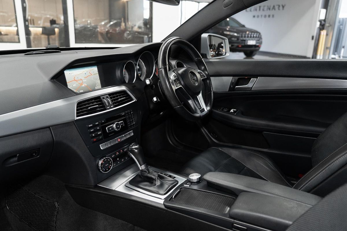 2015 Mercedes-Benz C-Class C250 Avantgarde C204