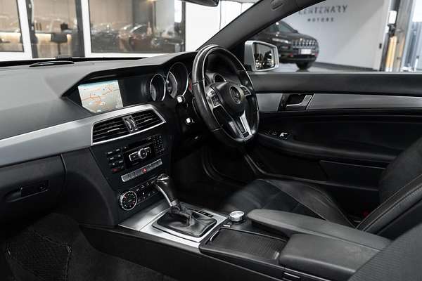 2015 Mercedes-Benz C-Class C250 Avantgarde C204