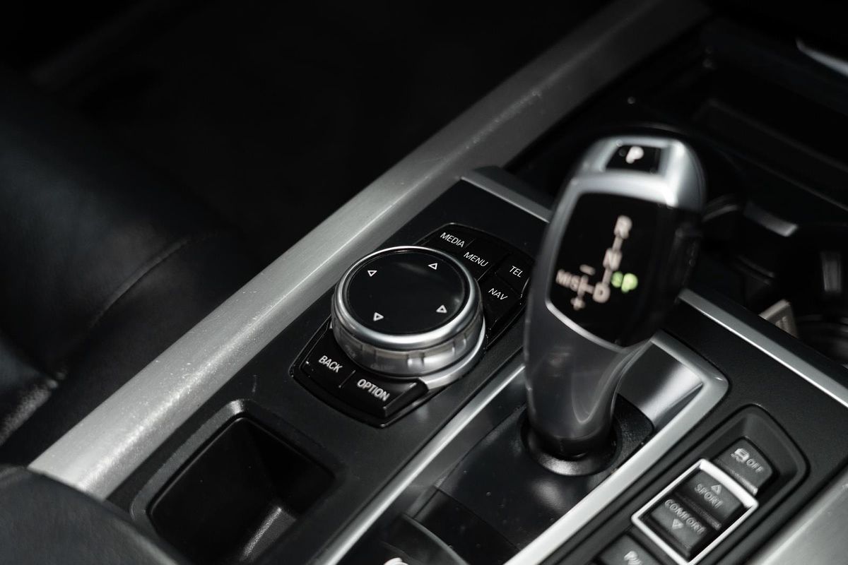 2014 BMW X5 sDrive25d F15