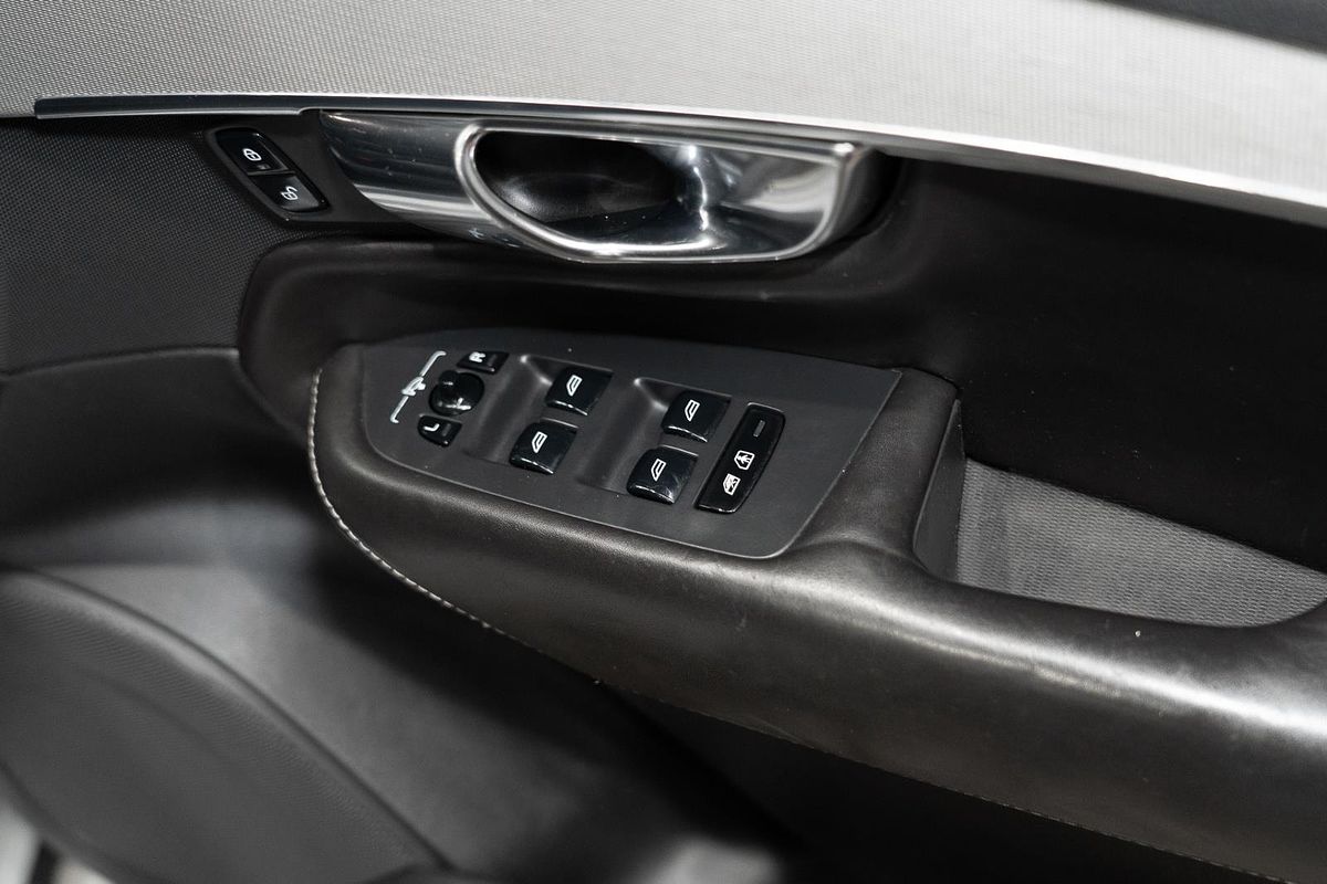2015 Volvo XC90 T6 Inscription