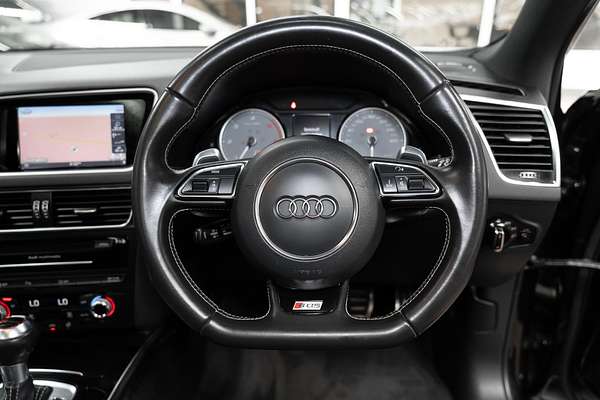 2014 Audi SQ5 TDI 8R