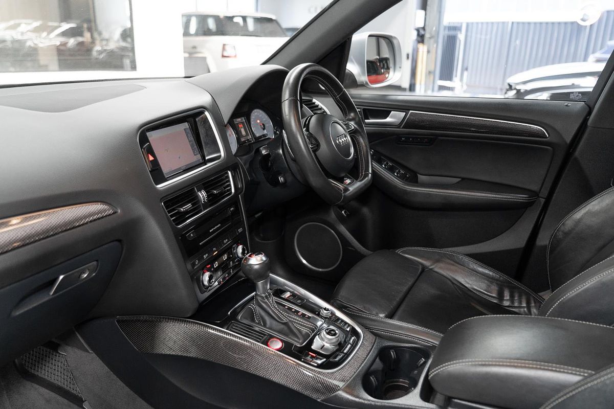 2014 Audi SQ5 TDI 8R