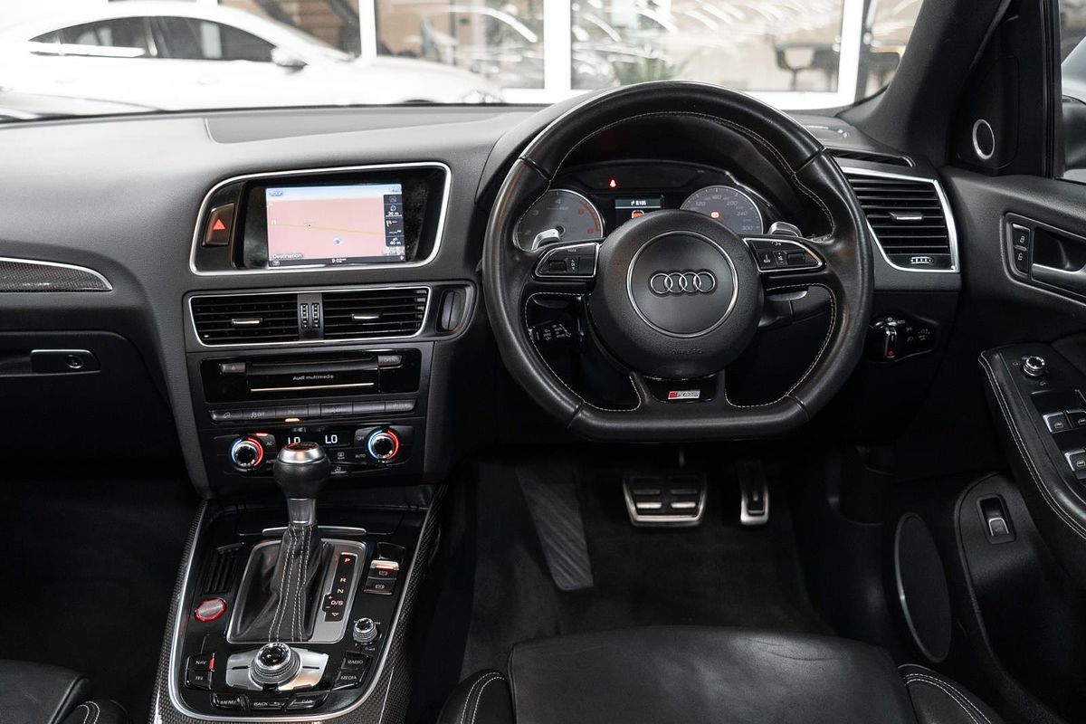 2014 Audi SQ5 TDI 8R