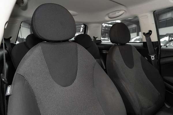 2011 MINI Hatch Ray R56 LCI