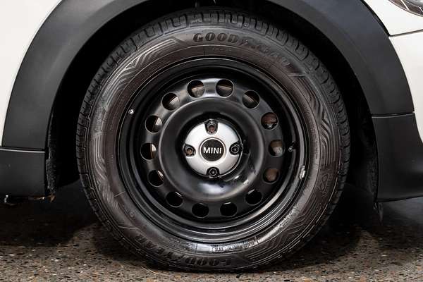 2011 MINI Hatch Ray R56 LCI