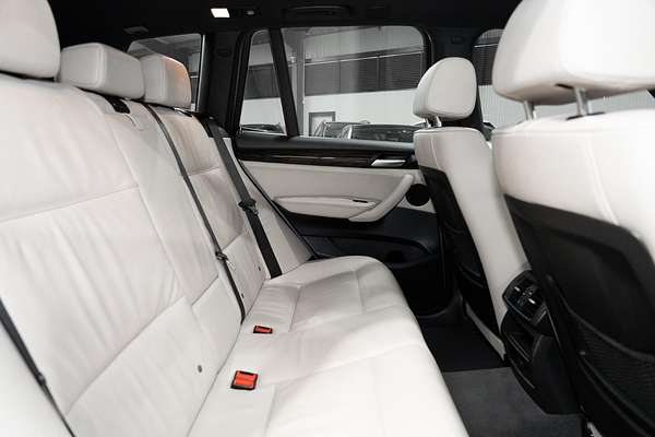 2011 BMW X3 xDrive28i F25
