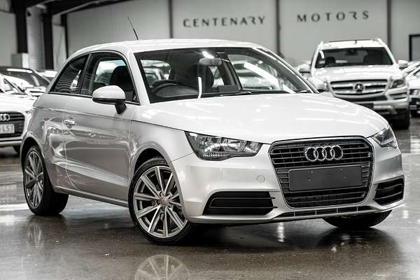 2011 Audi A1 Attraction 8X