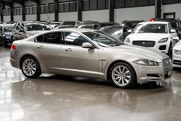 2013 Jaguar XF Premium Luxury X250