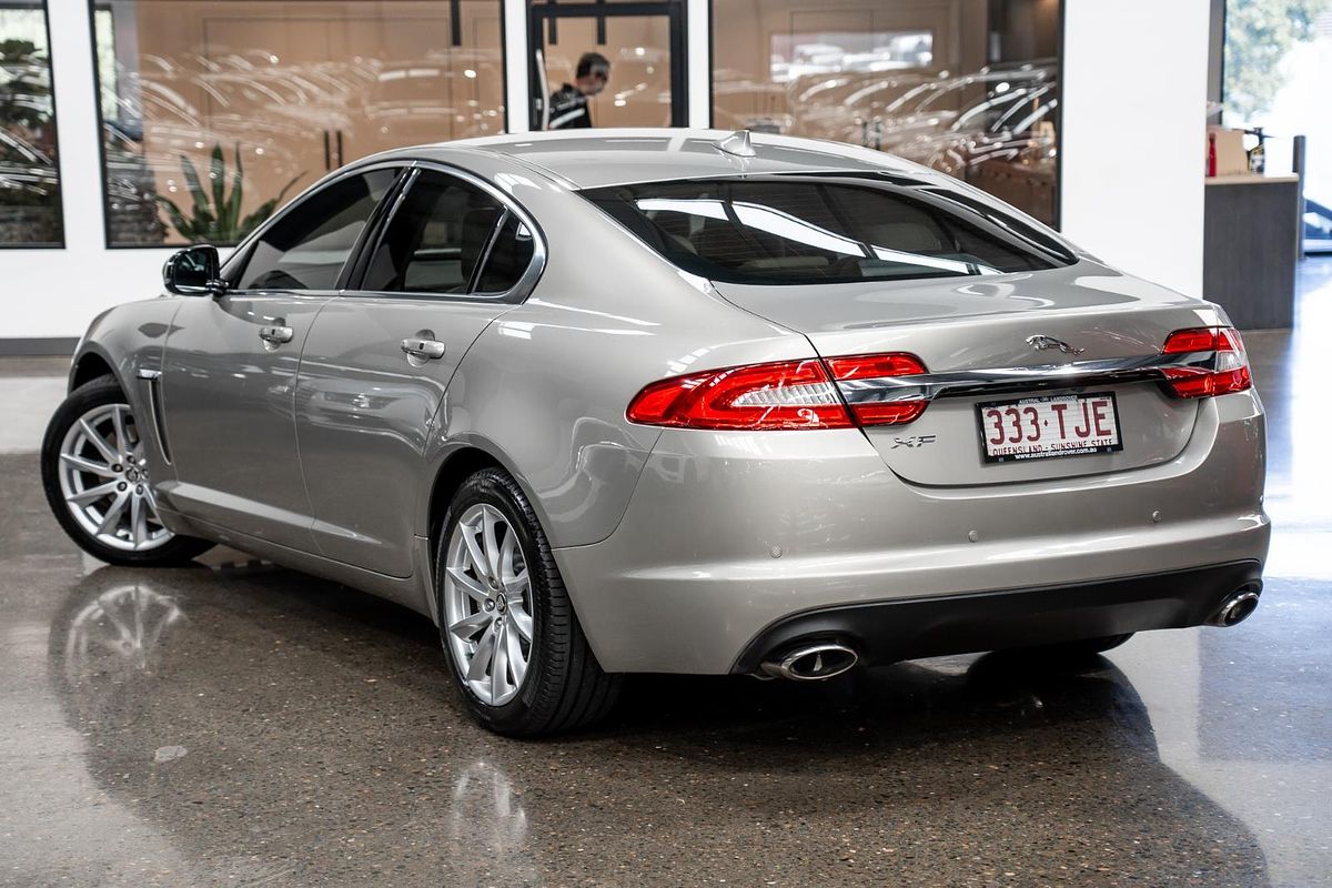 2013 Jaguar XF Premium Luxury X250