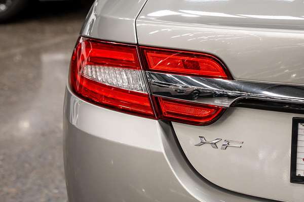 2013 Jaguar XF Premium Luxury X250