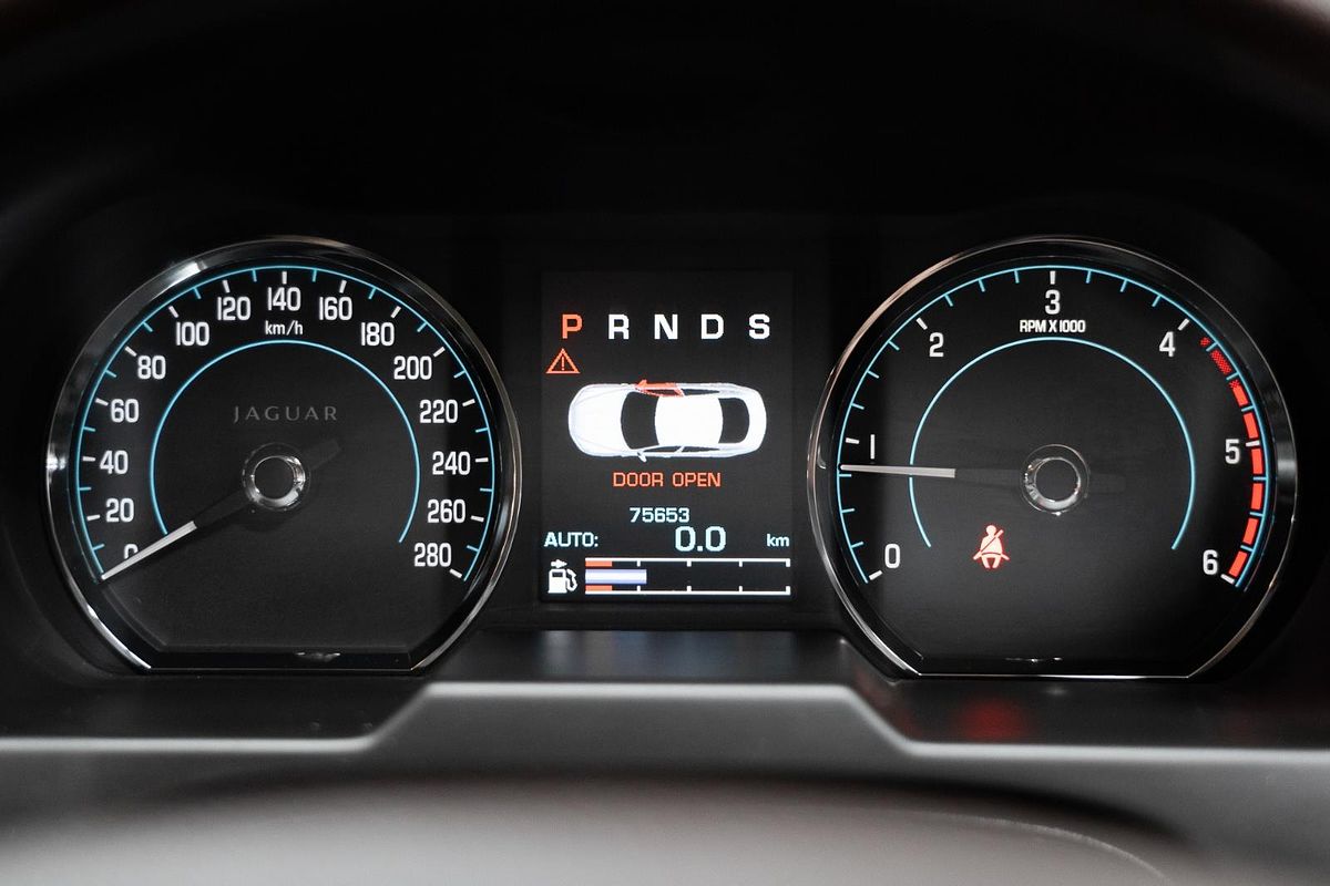 2013 Jaguar XF Premium Luxury X250
