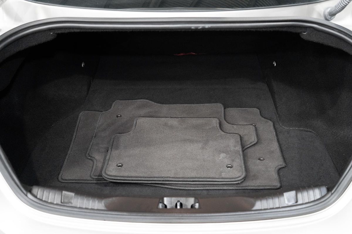 2013 Jaguar XF Premium Luxury X250
