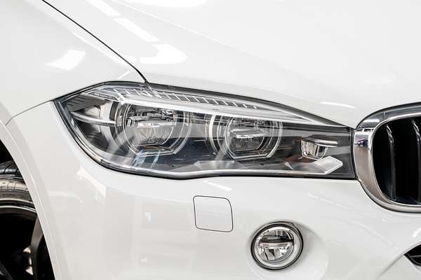 2015 BMW X6 xDrive30d F16