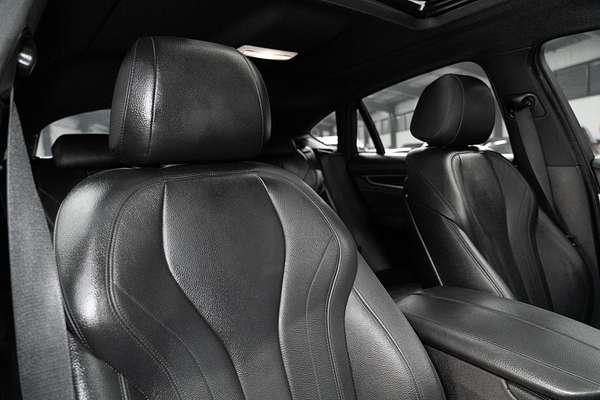 2015 BMW X6 xDrive30d F16