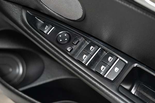 2015 BMW X6 xDrive30d F16