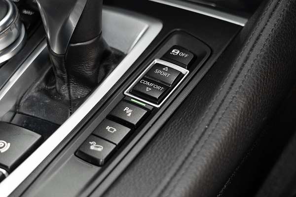 2015 BMW X6 xDrive30d F16