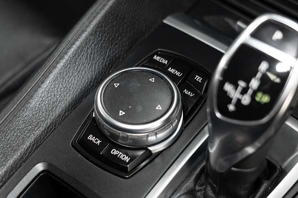 2015 BMW X6 xDrive30d F16