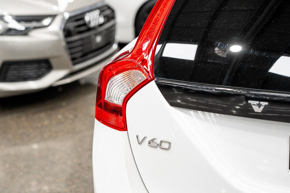 2017 Volvo V60 Cross Country D4