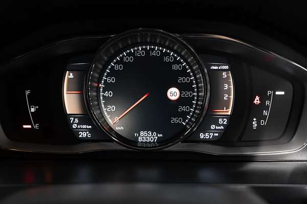 2017 Volvo V60 Cross Country D4