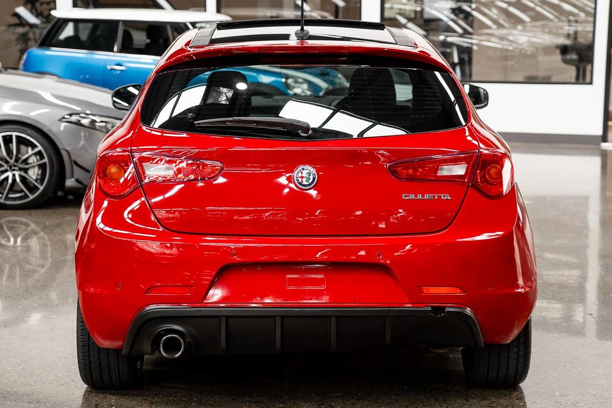2017 Alfa Romeo Giulietta Super Series 2