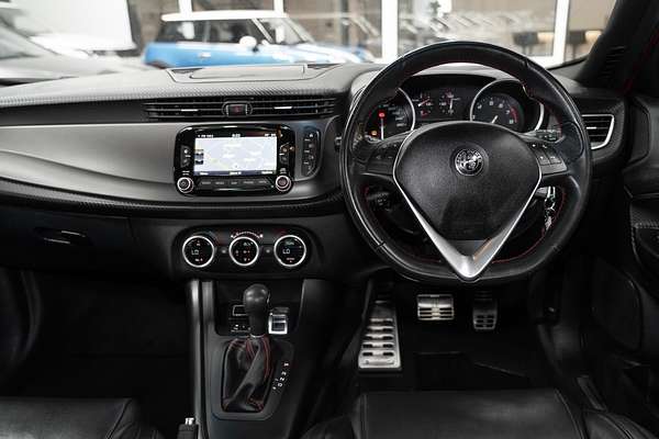 2017 Alfa Romeo Giulietta Super Series 2