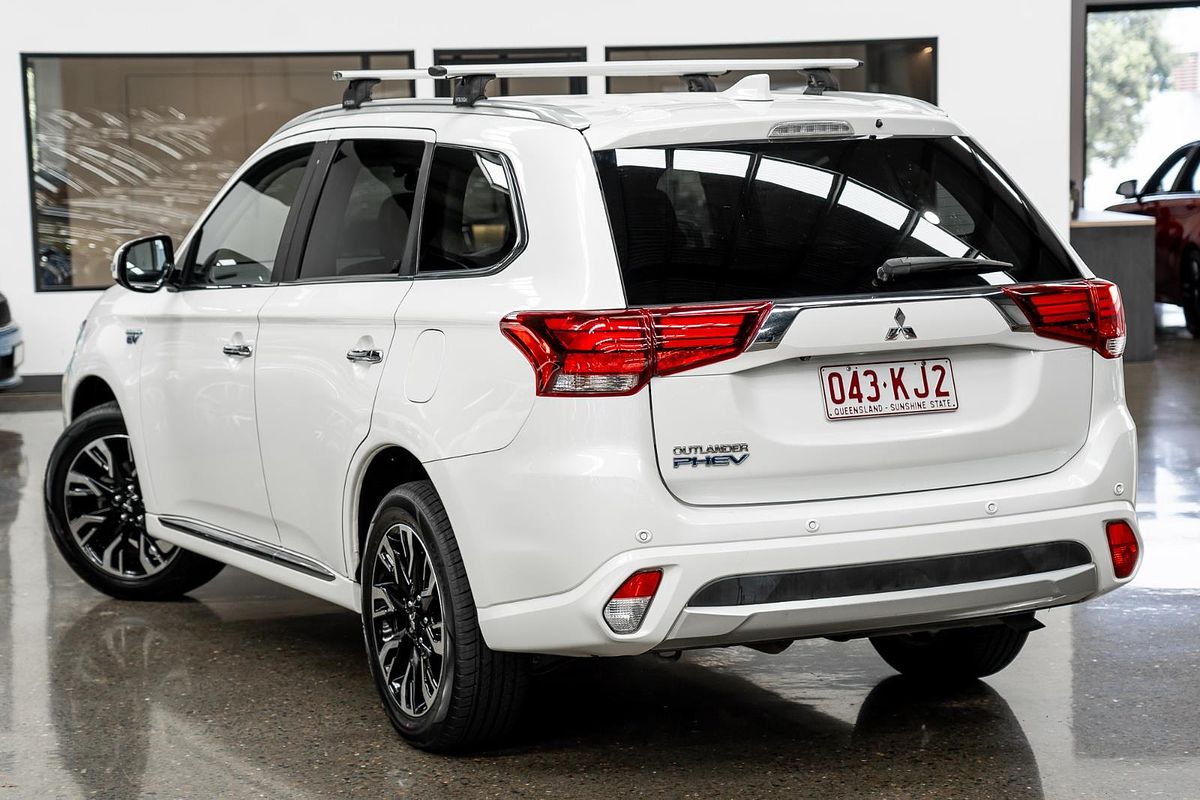 2018 Mitsubishi Outlander PHEV LS ZK
