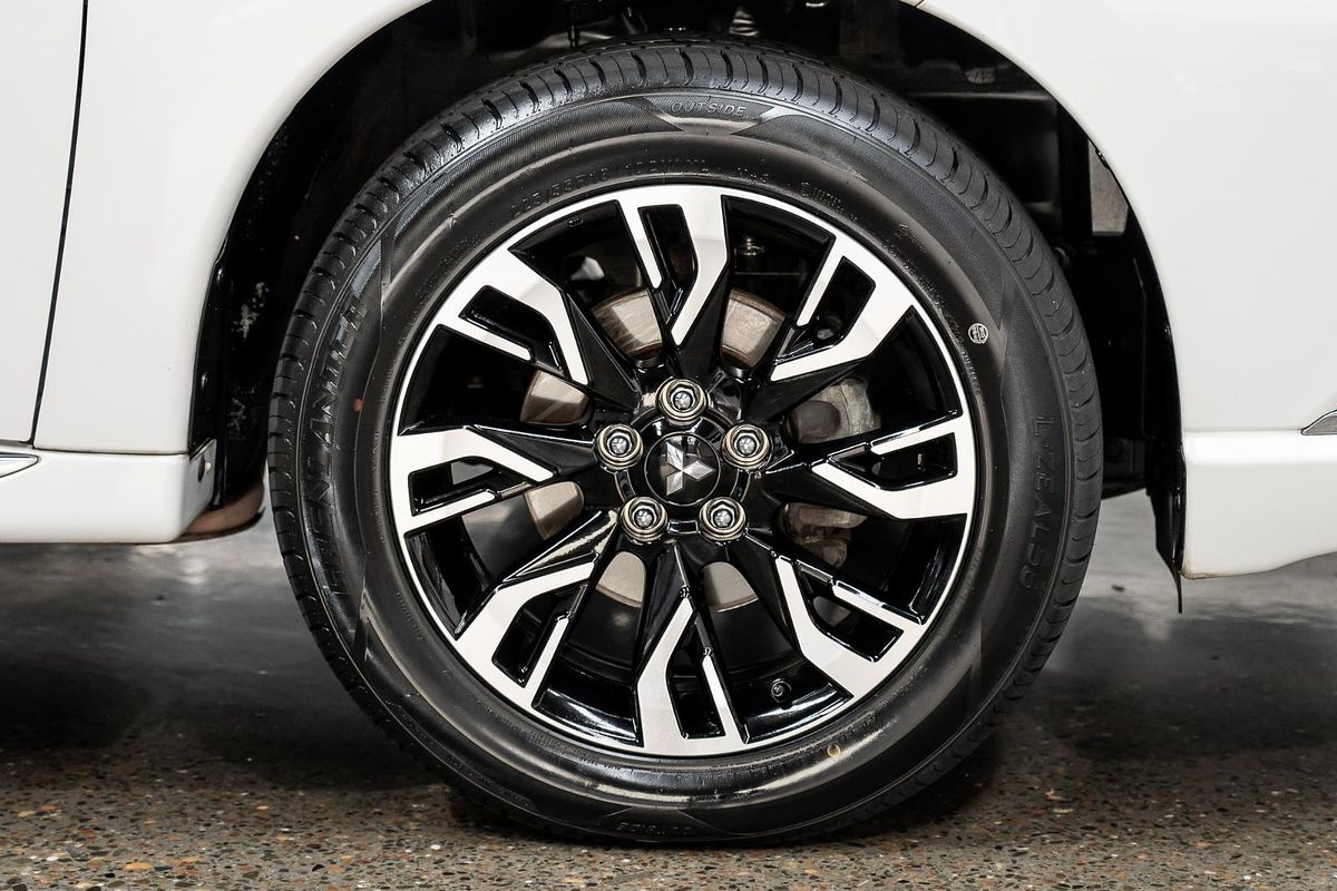 2018 Mitsubishi Outlander PHEV LS ZK