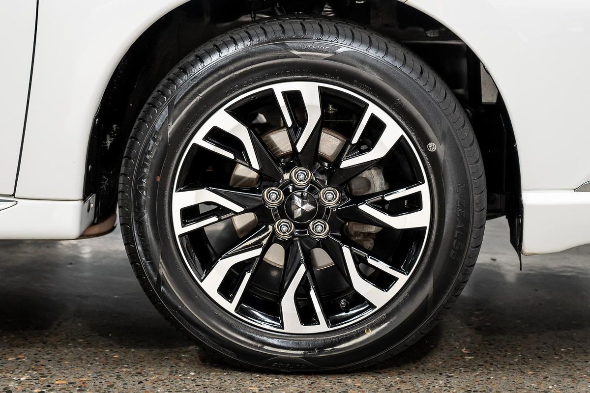 2018 Mitsubishi Outlander PHEV LS ZK