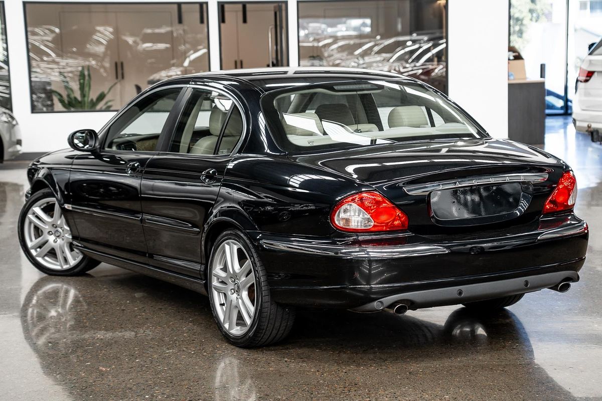 2007 Jaguar X-Type LE X400