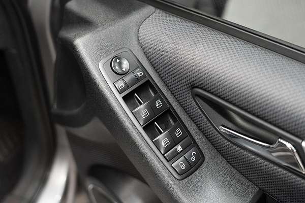 2011 Mercedes-Benz B-Class B200 W245