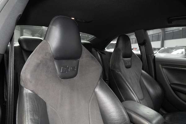 2009 Audi S5 8T