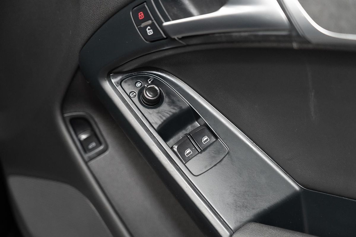 2009 Audi S5 8T