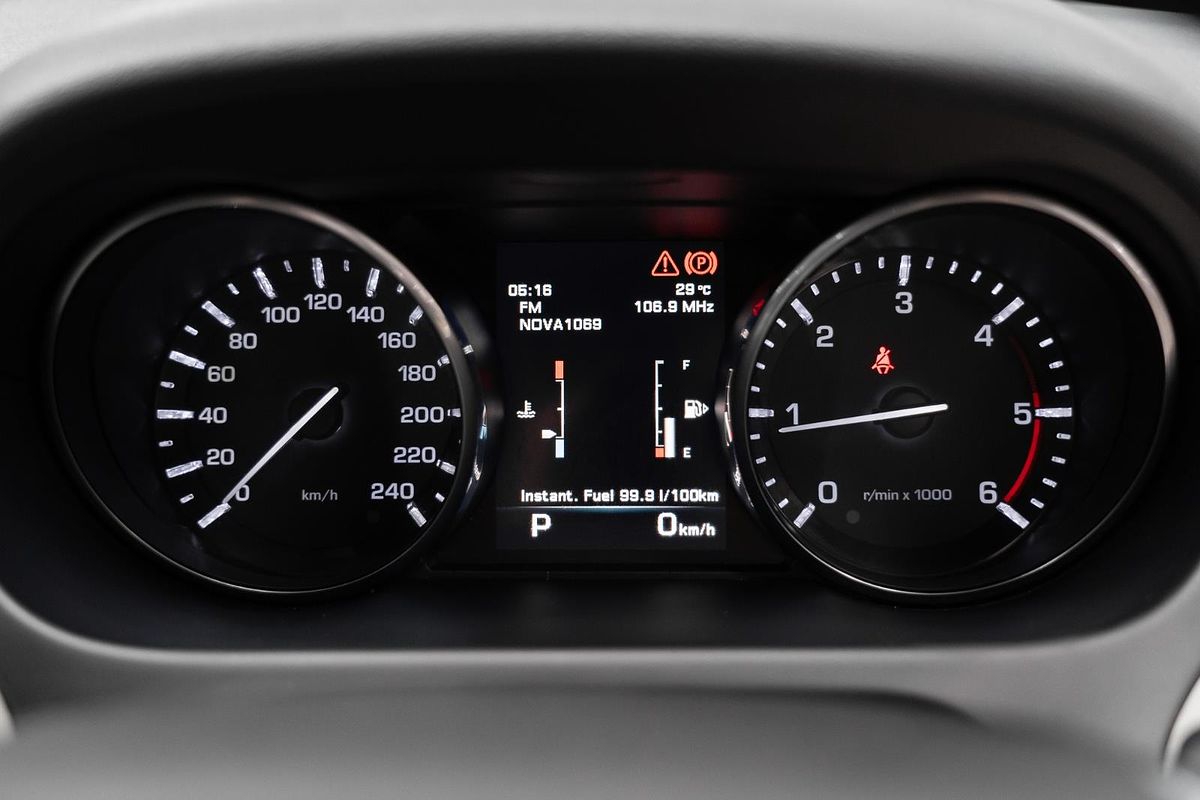 2015 Land Rover Discovery Sport SD4 SE L550