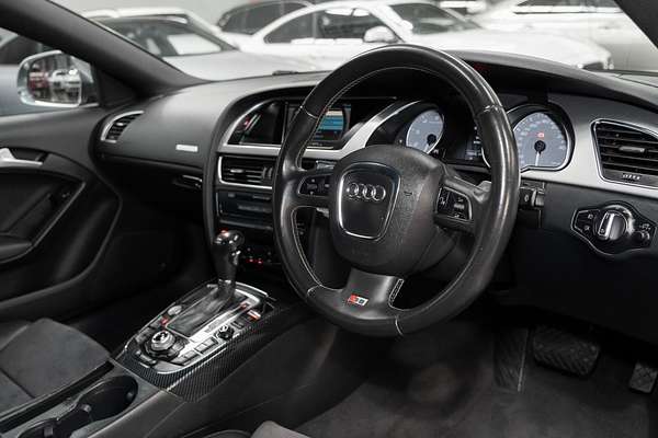 2008 Audi S5 8T