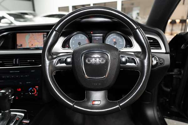 2009 Audi S5 8T