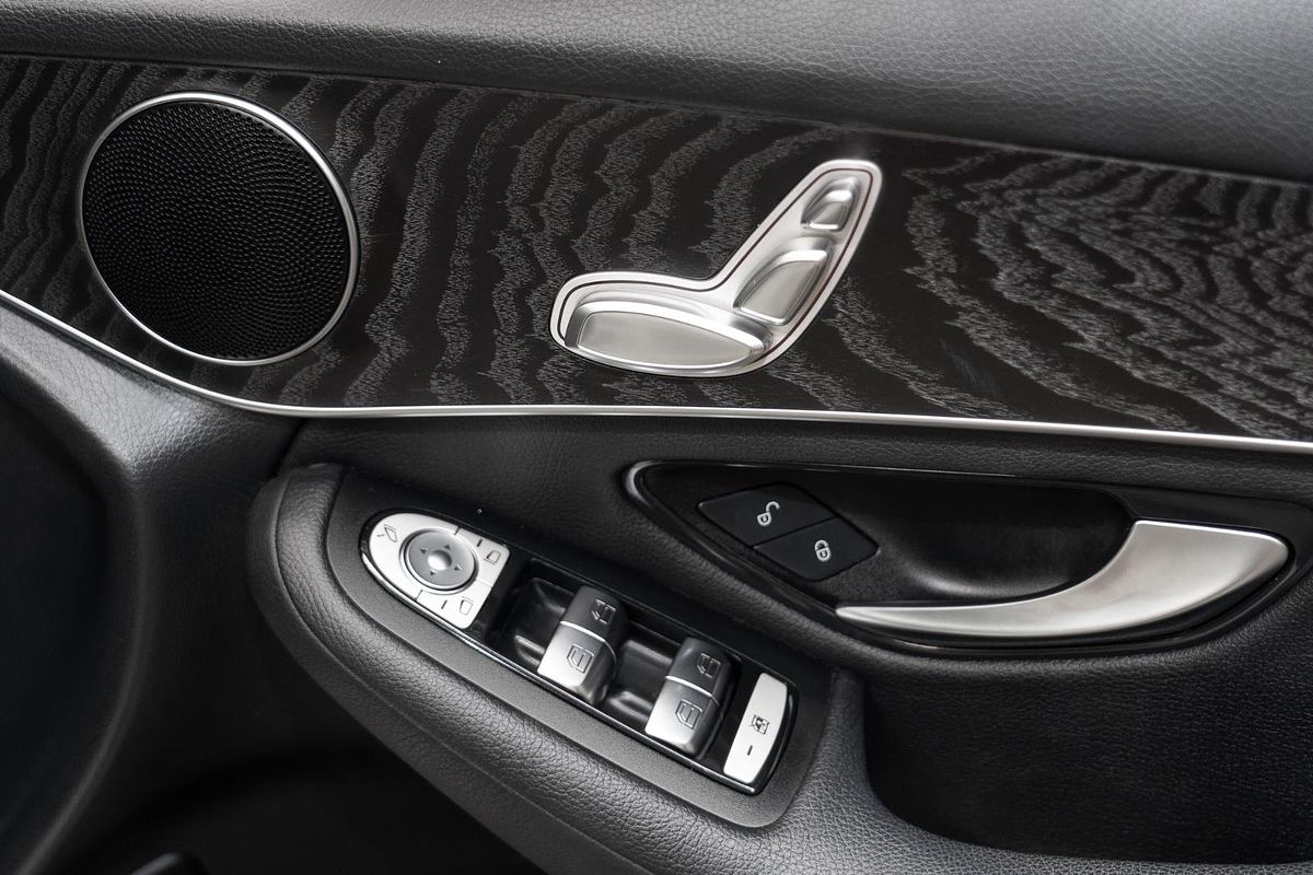 2020 Mercedes-Benz GLC-Class GLC200 X253