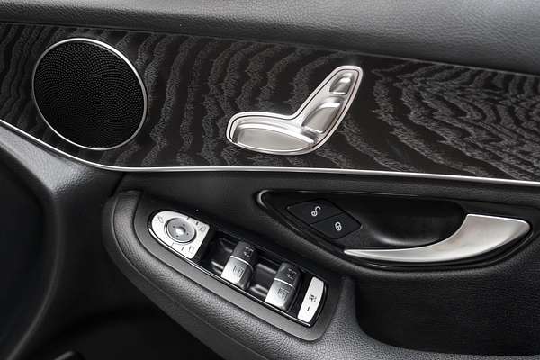 2020 Mercedes-Benz GLC-Class GLC200 X253