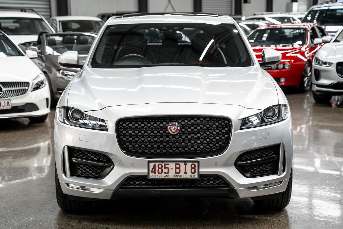 2017 Jaguar F-PACE 30d R-Sport X761
