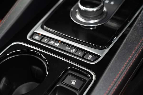 2016 Jaguar F-PACE 30d R-Sport X761