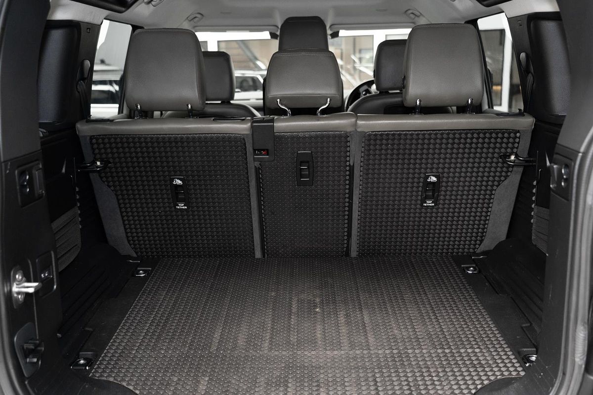 2020 Land Rover Defender 110 P400 S L663
