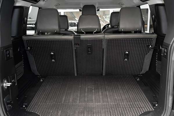 2020 Land Rover Defender 110 P400 S L663