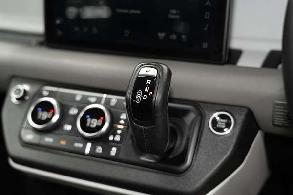 2020 Land Rover Defender 110 P400 S L663