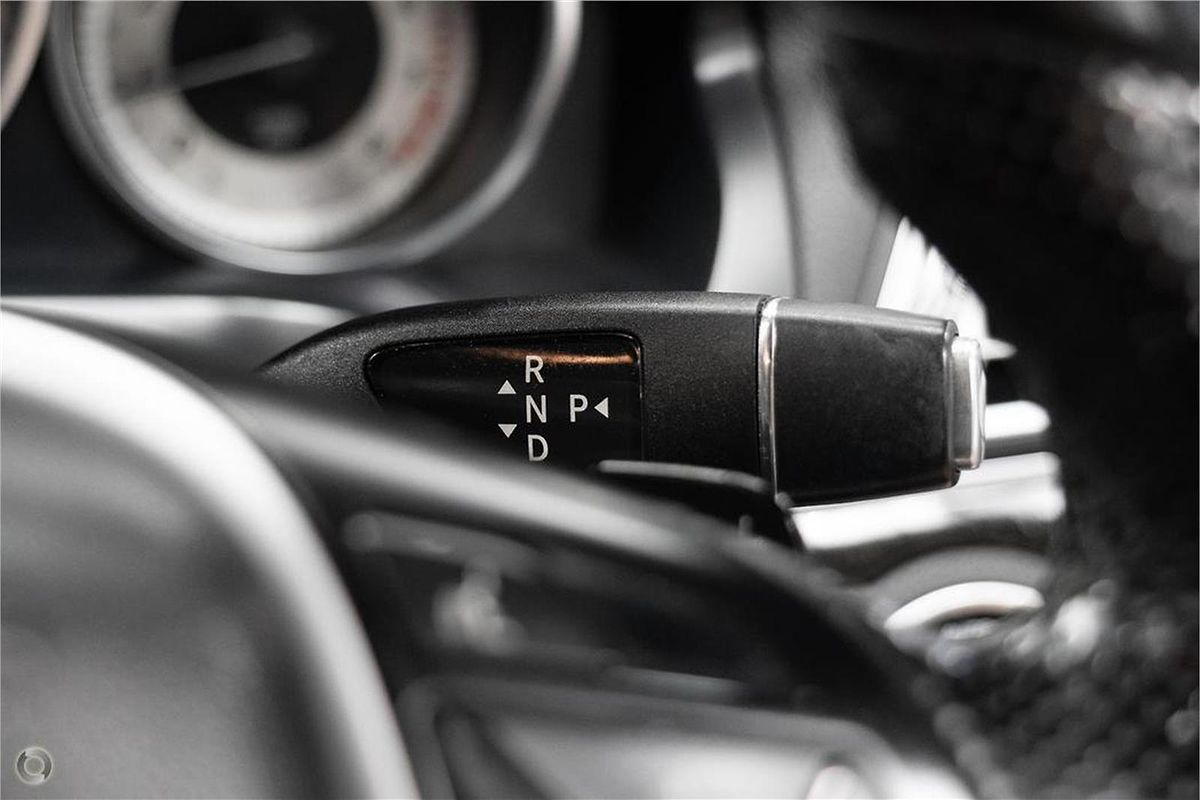 2013 Mercedes-Benz E-Class E200 C207