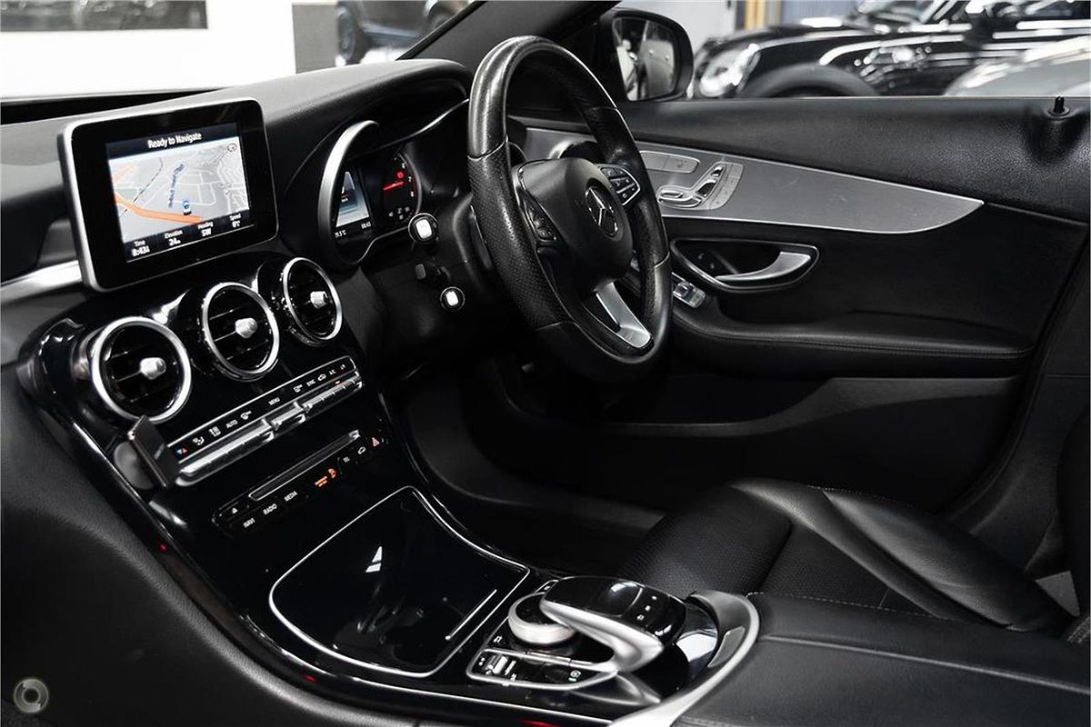 2016 Mercedes-Benz C-Class C200 W205