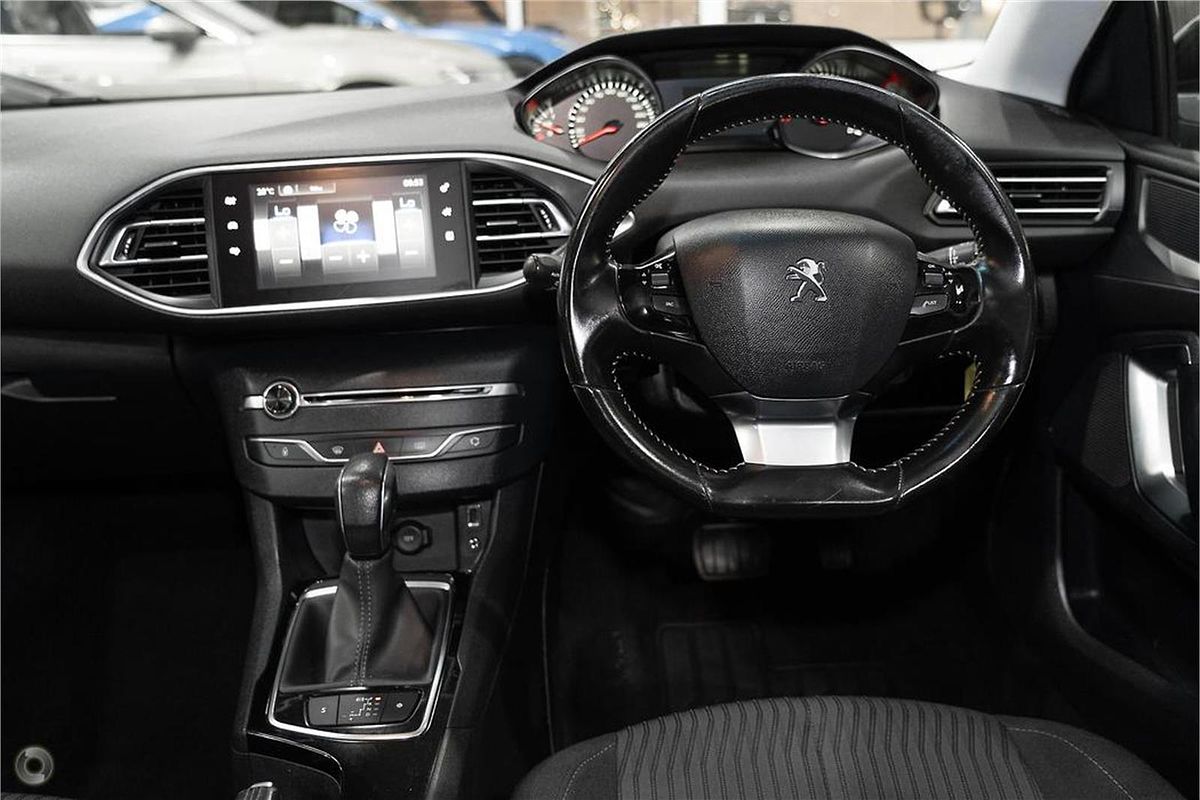 2016 Peugeot 308 Active T9