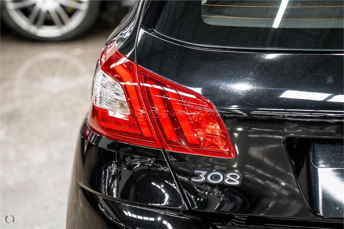 2016 Peugeot 308 Active T9