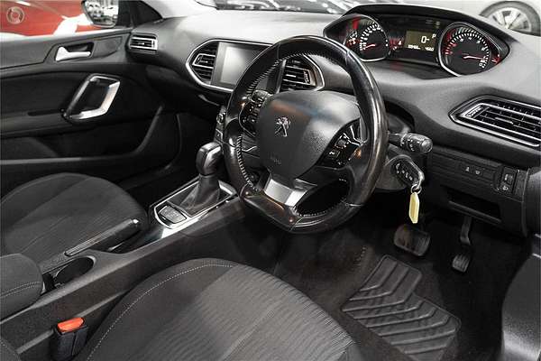 2016 Peugeot 308 Active T9