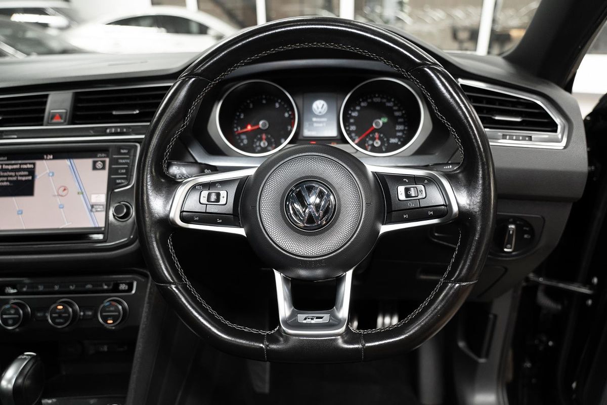 2017 Volkswagen Tiguan 162TSI Highline 5N