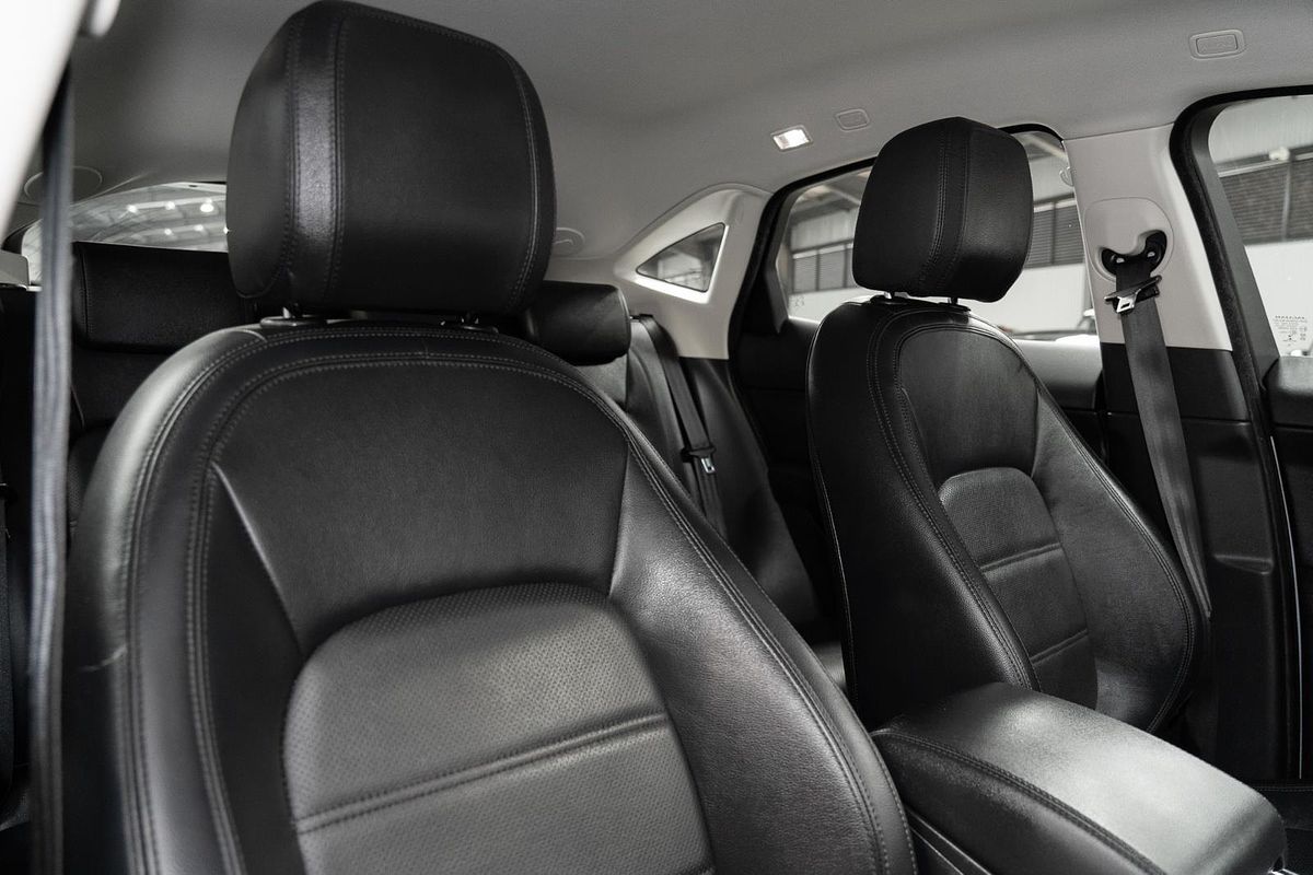 2019 Jaguar E-PACE D150 S X540