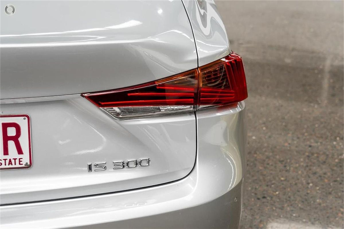 2018 Lexus IS IS300 Luxury ASE30R